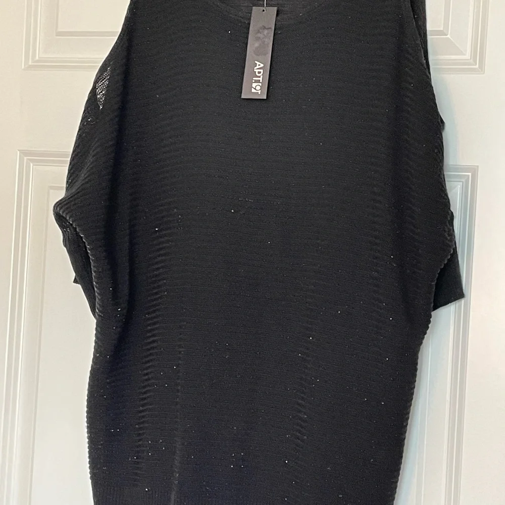 Black Short Sleeve Black Sparkle Blouse Cold Shoulder Reveal Apt 9 Large NWT - Picture 5 of 6